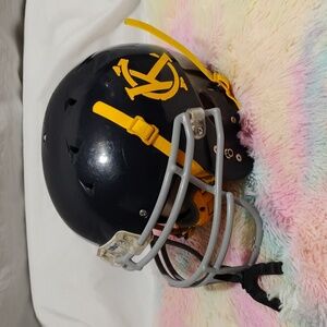 Schutt X-Small Certified Recruit Hybrid Helmet W Guard & Mouth Piece (B-16)